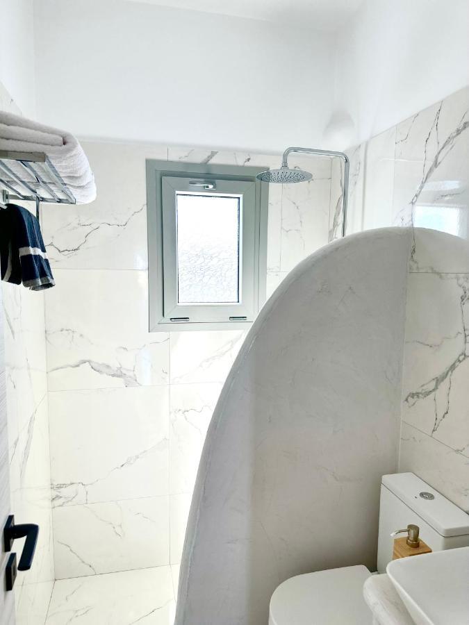 Santana Apartments Perivolos  Ngoại thất bức ảnh