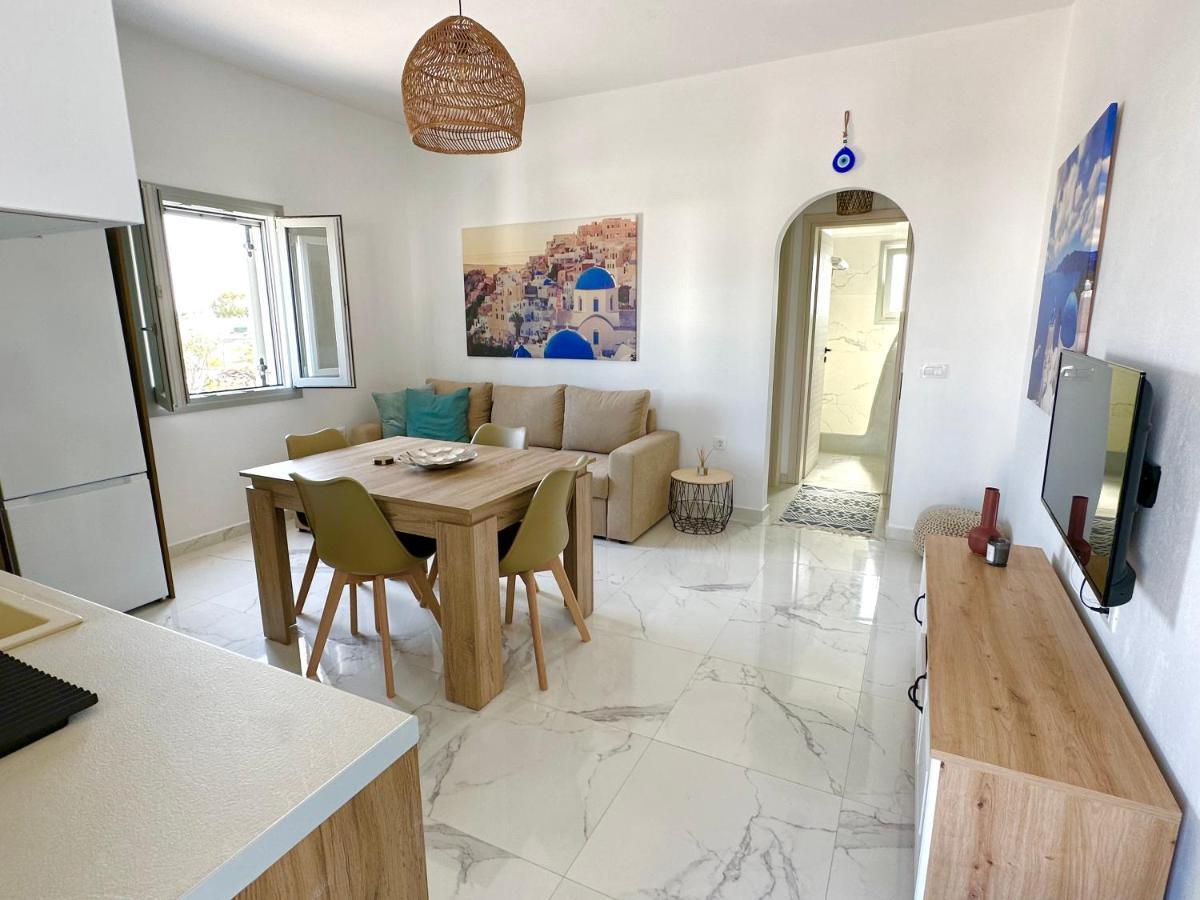 Santana Apartments Perivolos  Ngoại thất bức ảnh
